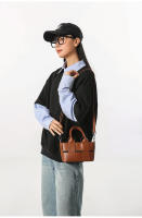 Bolso francés, bolso de mujer, nuevo bolso de cesta de verduras tejido de alta gama, bolso de mensajero de un solo hombro, tendencia. - details 28