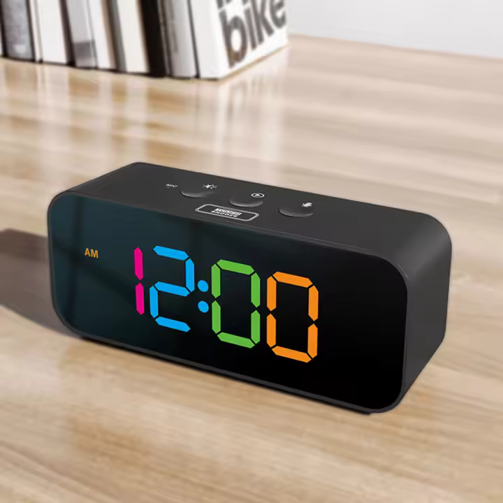 Reloj Despertador Recargable Con Pantalla LED Y Espejo RGB Colorido Grabación De Sonido DIY Pantalla Digital Moderna - 1