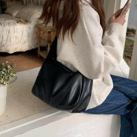 Bandolera de piel sintética suave para mujer, bolso de hombro de gran capacidad para estudiantes universitarios, novedad - details 4