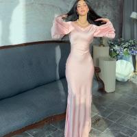 Un nuevo vestido de retales plisado con cuello cuadrado y manga larga de encaje de color liso - details 22