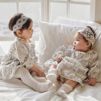Bonita diadema de encaje ondulado para bebé, diadema infantil bordada con flores, tocado, turbante, aro elástico para el pelo, princesa para niñas - details 3