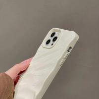 Funda de Teléfono de Cinta Ondulada a la Moda para iPhone Silicona Suave, a Prueba de Golpes, Color Caramelo Fosco - details 10