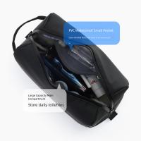 Neceser impermeable para hombre, bolsa de aseo de PU de mano de gran capacidad, bolsa de maquillaje ligera con separación de ropa seca y húmeda, para mujer y hombre - details 5