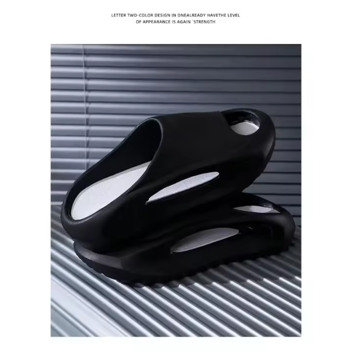 2025 Zapatillas para hombre, zuecos EVA para hombre, zapatos ligeros, venta al por mayor, zuecos de plástico, sandalias de trabajo de playa para hombre con zuecos y mulas para hombre. - 1