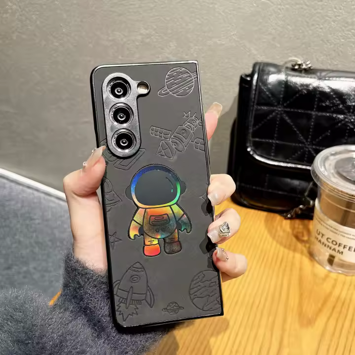 Funda de Teléfono Samsung Galaxy Z Fold 5 ZFold4 con Patrón de Pikachu Diseño Astronauta/Crayon Shin-chan a Prueba de Sudor de Mano Compatible con Samsung Producto Normal y Seguro - 1