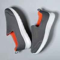 Zapatos de malla ligeros y transpirables para hombre, zapatillas informales antideslizantes para caminar al aire libre, zapatos de conducción, talla grande - details 10