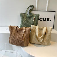 Bolso de hombro de diseño para mujer, bolsa de mano de gran capacidad hecha a mano con borla colgante, novedad de 2024 - details 17