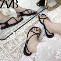 Sandalias de playa de moda para mujer, informales, cómodas, con parte inferior plana y cadena de metal cuadrada - details 3