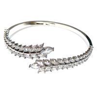 Pulsera nupcial de boda para novias, pulsera de tenis clásica de circonita cúbica para mujer, regalo de joyería - details 0