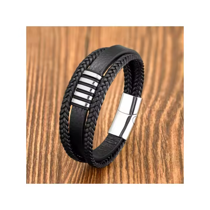 Pulsera de Cuero de Diseñador de Lujo en Acero Inoxidable Nuevo Para Hombre Italiano Encanto Punk Regalos de Vacaciones Compatible con la Piel - 1