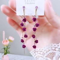 Pendientes largos elegantes con borlas de rosas rojas francesas, adecuados para mujer, colgante de circonita con temperamento R, joyería para fiestas y bodas - details 14
