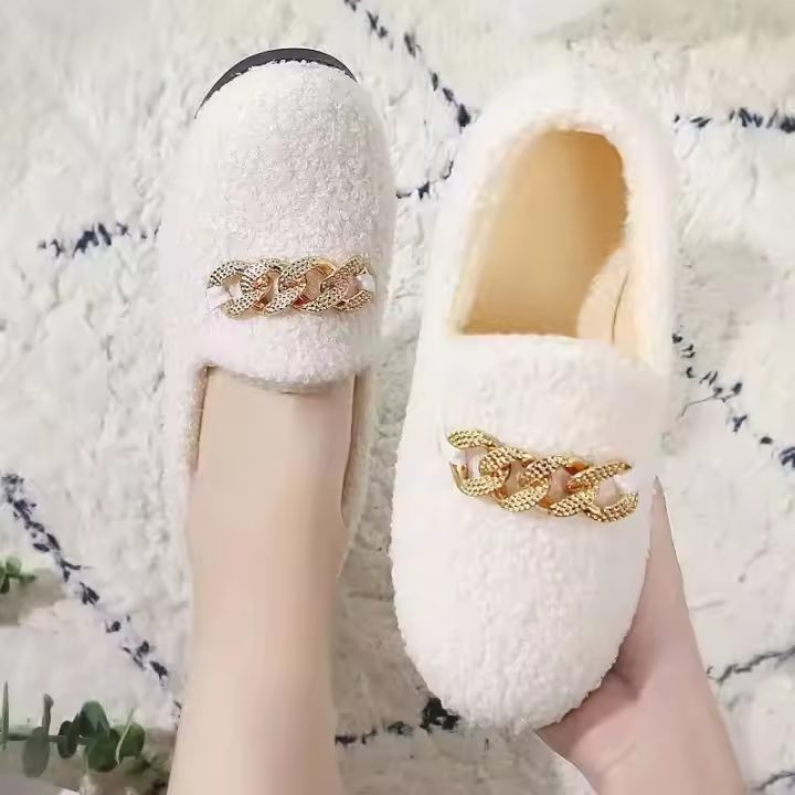 Zapatillas para mujer, zapatos cortos cálidos con forro de felpa para casa, mocasines planos sin cordones a la moda para mujer, antideslizantes 2025 - 1