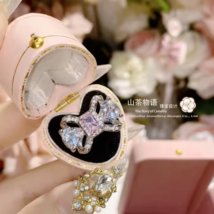 Conjunto de lazo tridimensional de nicho dulce con incrustaciones de flor de cerezo, pendientes de temperamento de circonio rosa, collar, anillo - 1