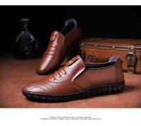 2020 Zapatillas de superficie suave con suela dura en cuir par Zapatos casuales de cuero genuino para hombres en el Hotel Piazza del Popolo en Italia - details 9