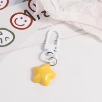 Llavero de estrellas amarillas y rosas, pentagrama, llavero de estrella amarilla de leche regordeta, regalos de cumpleaños suaves en amarillo/rosa - details 1
