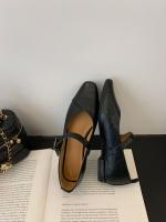 Francés retro hebilla de una palabra Mary Jane zapatos boca ligera cabeza cuadrada tacón grueso solo zapatos pequeños zapatos de cuero - details 3