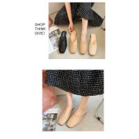 Elegantes Zapatillas de Mulegina Verano 2023 Punta Cerrada Cuadrada Zapatos Casuales de Cuero Negro Blanco Tallas Grandes 35-43 - details 3
