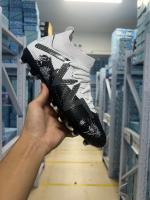 Nuevos zapatos de fútbol camuflaje de caña alta con tacos rotos, zapatos de entrenamiento profesional - details 1