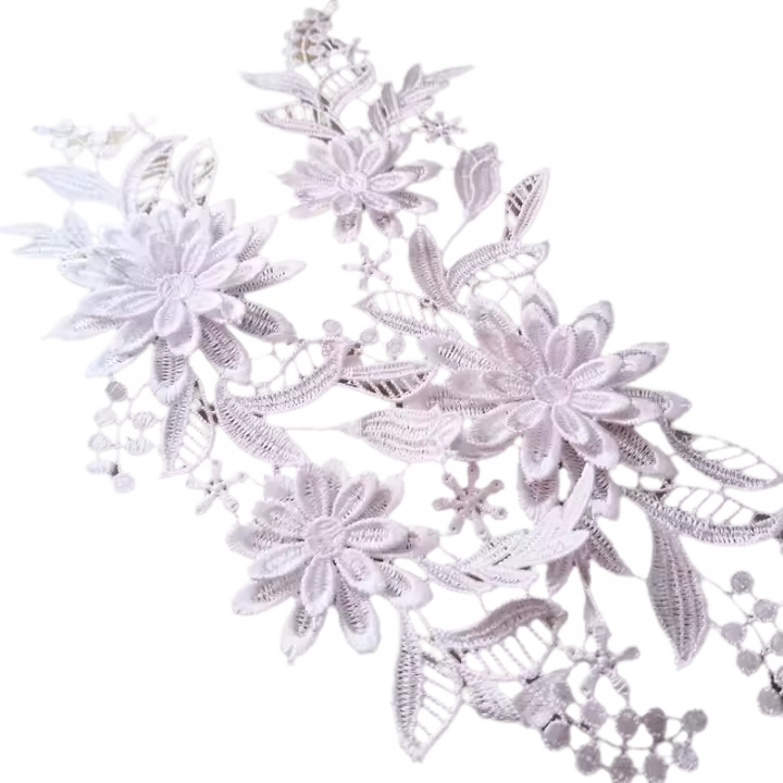 1 Paquete De 3 Piezas Bordado 3D Con Flores De Encaje Parches DIY Para Costura En Ropa Accesorios Para Collarines Y Vestidos - 1