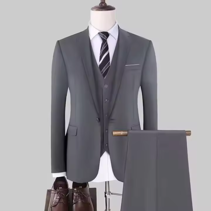 2024 Conjunto formal de boda para novio, versión coreana profesional de negocios de tres piezas, adelgazante - 1