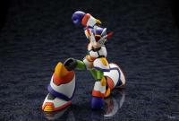 Kotobukiya Rockman X Modelo de Montaje de 30CM Edición de Iluminación Triangular - details 3