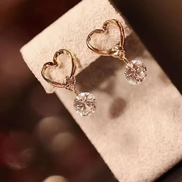 Colgantes de Pendiente de Zirconia Diseño de Corazón de Oro para Mujeres y Niñas - 1