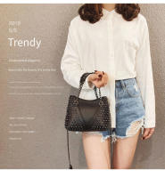 Bolso de Mesajerito para Mujer de Estilo Vintage con Pendientes y Cadena, Cierre de Cremallera, Almohadilla de Poliéster Nuevo Modelo 2024 - details 0