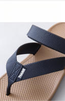 Sandalias para hombre al aire libre antideslizantes chanclas populares de estilo coreano, zapatos de playa de moda que combinan con todo, sandalias casuales resistentes al desgaste - details 1