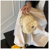 Moda pequeña fragancia textura portátil pequeña mochila diamante cadena de alto sentido versátil mochila diaria - details 38