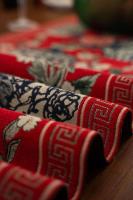 El camino de la mesa de té negra de la sala de estar de comedor vintage de jacquard con borlas azules y blancas chinas, bandera Nal, muebles de TV - details 8
