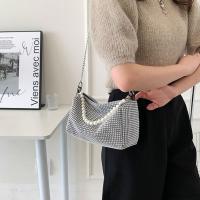 Bolso de mano de gran capacidad con diamantes de imitación, bolso de hombro con cadena de perlas, pequeño bolso cuadrado, bolso de almohada, bolso de cosméticos, bolso de hombro para mujer, fiesta - details 13