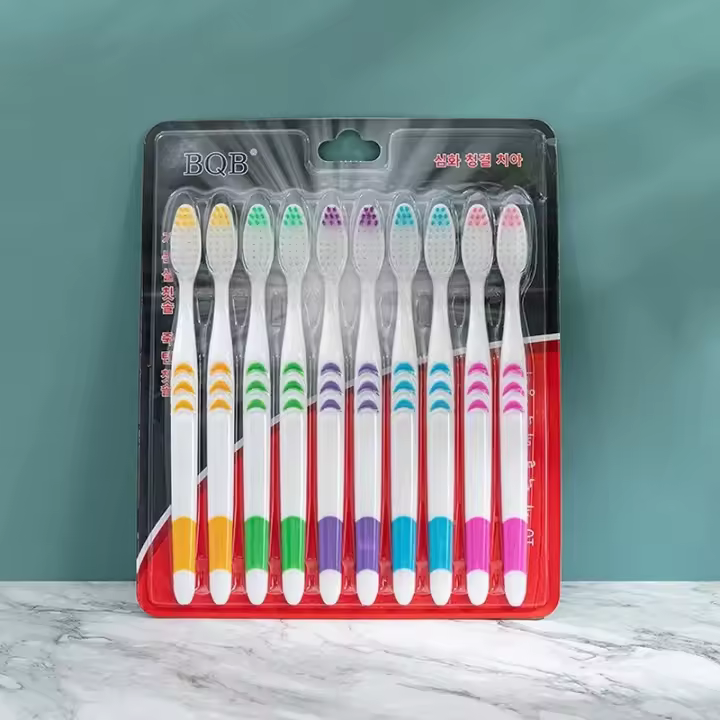 Cepillo de dientes de carbón de bambú ambiental Personal para la salud Oral, cepillo de dientes con mango de madera de cerdas suaves medianas de bajo carbono, 10 piezas - 1