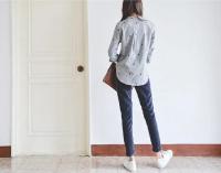 Camisa de mujer de manga larga adelgazante con cuello levantado a rayas frescas de estilo coreano bordado de hojas - details 0