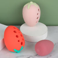 Herramientas de maquillaje caja de almacenamiento de huevos viaje a prueba de polvo portátil maquillaje huevo fresa forma caja de almacenamiento de silicona - details 0