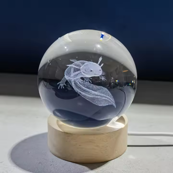 1pc lámpara de bola de cristal grabada con láser Axolotl 3D, luz nocturna multicolorida, regalo creativo de cumpleaños para novia, compañera de clase, esposa, niños, decoración del hogar para sala de estar y dormitorio - 1