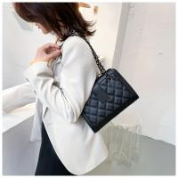 Bolso Cruzado de Hombro Versátil de Moda 2024 Bolso Pequeño de Cadena para Mujer en Otoño-Invierno - details 1