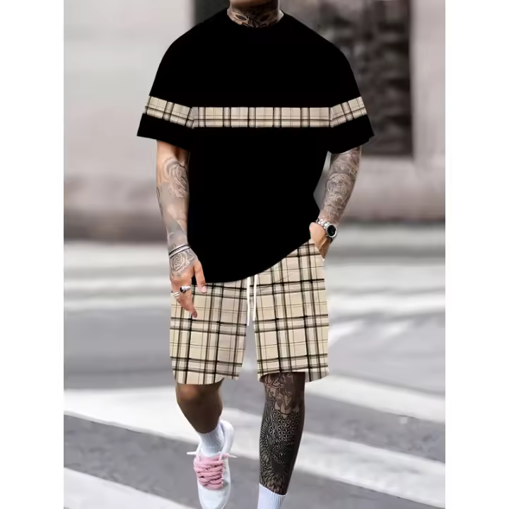 [Ropa deportiva de verano de talla grande] 1 juego de ropa deportiva informal para hombre de talla grande - Combinación de camiseta y pantalones cortos de verano con estampado de rayas a cuadros de color caqui - Mezcla de poliéster y spandex, tejido de pu - 1