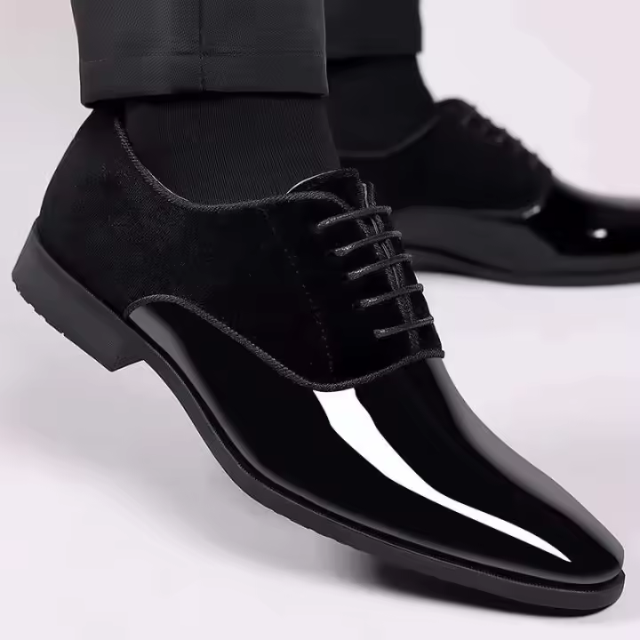 Nuevos zapatos británicos versátiles de talla grande para negocios formales cruzados con puntas brillantes de cuero para hombre - 1
