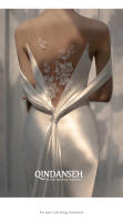 Satén francés ligero 2025 nuevo diseño de nicho de cola de novia, vestido de novia blanco estilo bosque dulce con borde trasero - details 3
