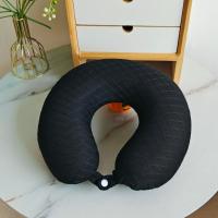 Almohada de viaje en forma de U con patrón de escamas de pescado, almohadilla para reposacabezas extraíble de rebote lento, transpirable y agradable para la piel - details 7
