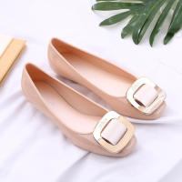 Sandalias planas casuales nuevas 2025, impermeables, de plástico, para mujer, boca de madre, poco profundas, para exteriores, zapatos individuales. - details 3