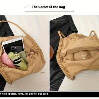 Bolso tejido de hilo de moda con borlas de cuentas de madera, un nuevo bolso de paja con diseños recortados, perfecto para vacaciones y salidas a la playa, un accesorio versátil para mujeres. - details 2