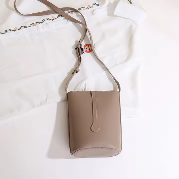 Bandolera de cuero de PU exquisita a la moda, bolso cruzado informal con cremallera para mujer, bolso de mano Simple de gran capacidad, uso diario - 1