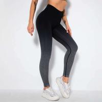 Malla de color degradado sin costuras para mujer, pantalones para correr Fiess con sandalia para realzar la cadera, pantalones de yoga de secado rápido - details 4