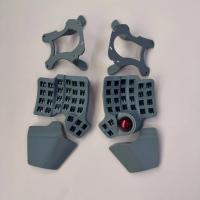 Kit de teclado mecánico personalizable Charybdis Split Keyboard: diseño 4x6 con reposabrazos integrados con trackball, soporte, conexión cableada/inalámbrica y compatibilidad ZMK/QMK. Accesorio para juegos ideal para gamers, con teclas en color blanco. - details 0