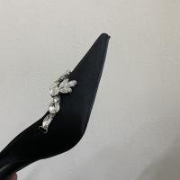 Cadena de diamantes de imitación tacones altos nuevo temperamento puntiagudo bolsa de banquete francés sandalias de cabeza zapatos individuales vacíos - details 41