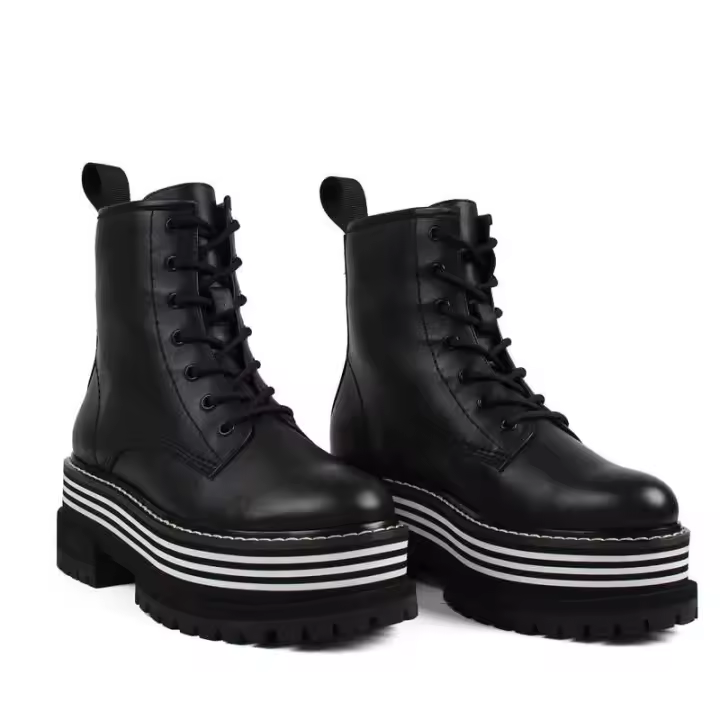 Botines de combate acolchados con tachuelas y botones frontales de PU lujosos y modernos con plataforma corta para mujer - 1