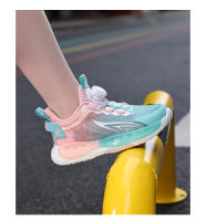 Zapatos deportivos informales para niños de marca de primavera, zapatos ligeros para correr para niños y niñas, zapatillas de deporte con botón giratorio de suela suave para niños - details 16