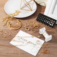 Juego de joyería chapada en oro de 36 piezas con 4 collares, 11 pulseras, 7 pendientes, 14 anillos de nudillos para mujeres y niñas, regalo de amistad, aniversario de San Valentín, cumpleaños - details 5