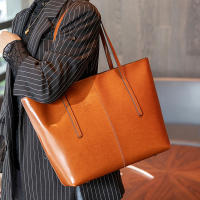 Nuevo Bolso de Mano de Cuero de Alta Gama para Mujeres Bolso Commuter de Moda versátil - details 10